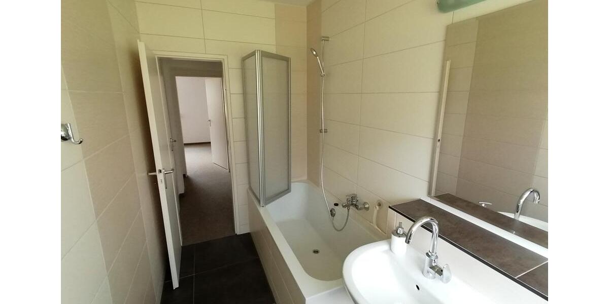 Erdgeschoßwohnung Salzgitter - 3 Zimmer, 66 m&sup2;, 630&euro; | Angebot:25943363