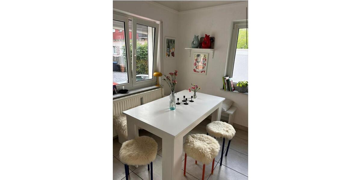 Erdgeschoßwohnung Friedrichshafen - 3.5 Zimmer, 89 m&sup2;, 1.180&euro; | Angebot:26705166