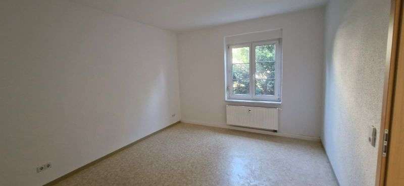 Etagenwohnung Dessau-Roßlau Roßlau - 2 Zimmer, 54 m&sup2;, 350&euro; | Angebot:27235009