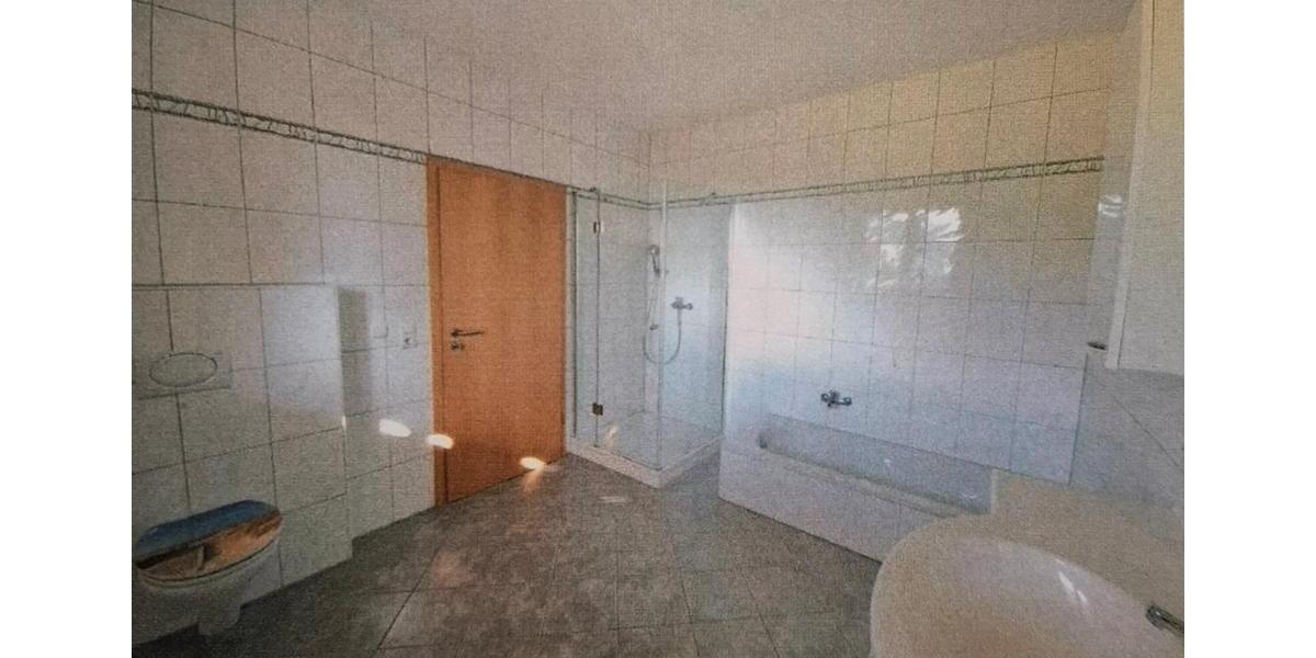 gepflegte 4 Zimmer Maisonette Wohnung teilmöbl. OT Burgkunstadt 4 zimmer