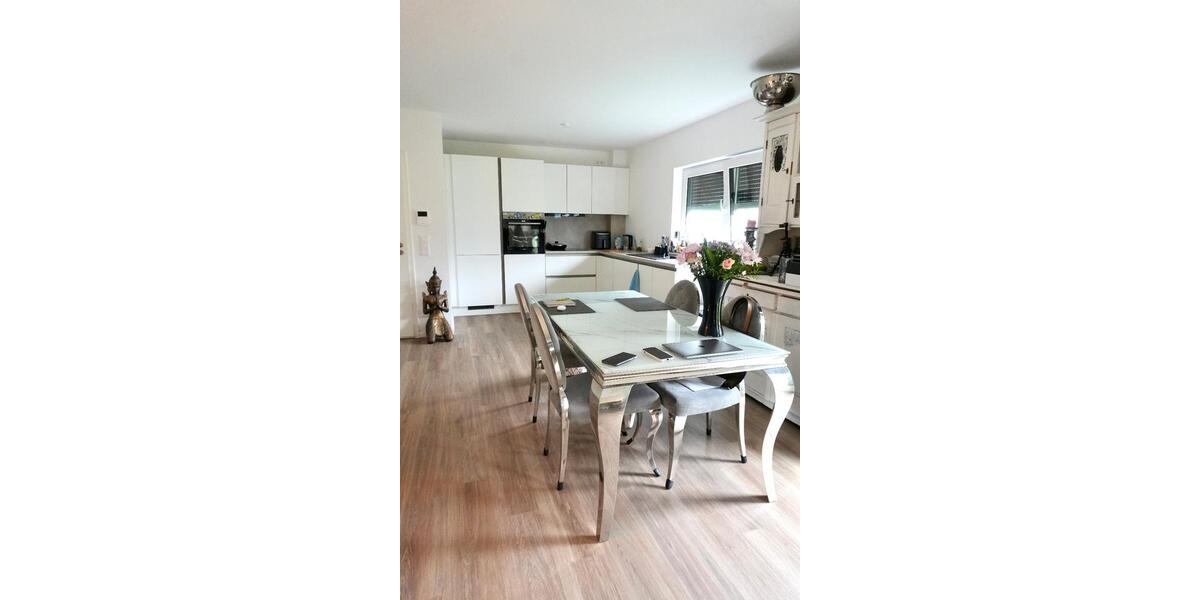 Erdgeschoßwohnung Hamburg Wandsbek - 1 Zimmer, 79 m&sup2;, 1.592&euro; | Angebot:26649049
