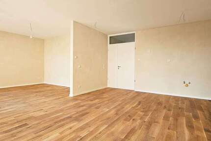 Wohnung Gönnheim - 4 Zimmer, 129 m&sup2;, 1.935&euro; | Angebot:26095857