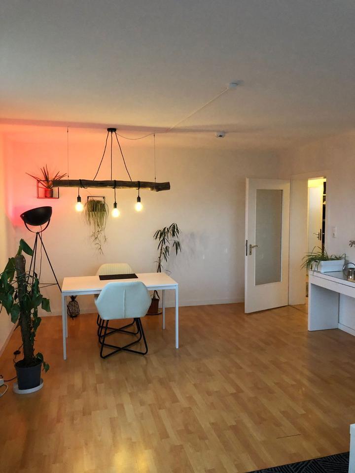 Helle 3-Zimmer-Wohnung mit Garten, großem Keller und Garage