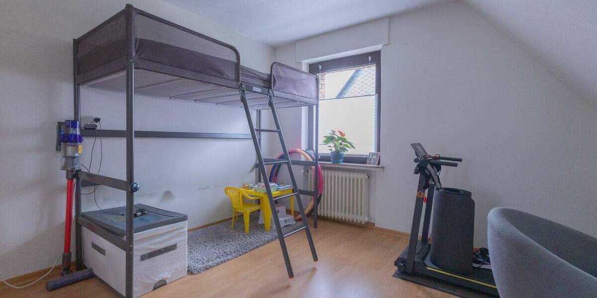 Menden Nähe Berkenhofskamp – DG Wohnung in ruhiger Wohnlage 3 zimmer