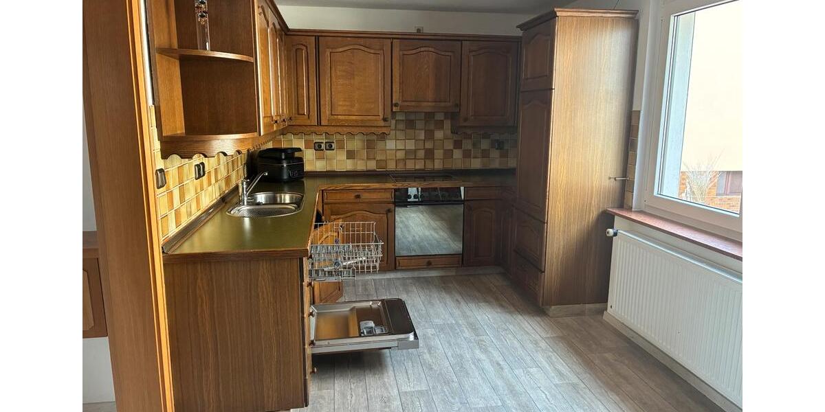 Erdgeschoßwohnung Petersberg - 1 Zimmer, 42 m&sup2;, 450&euro; | Angebot:26087539