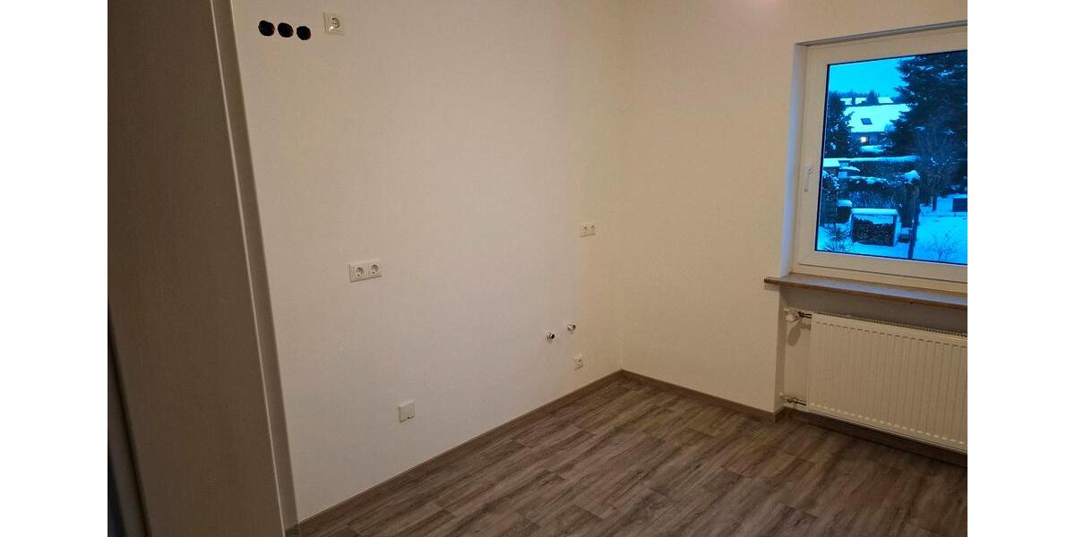 Etagenwohnung Allersberg Eismannsdorf - 3 Zimmer, 86 m&sup2;, 900&euro; | Angebot:24755475