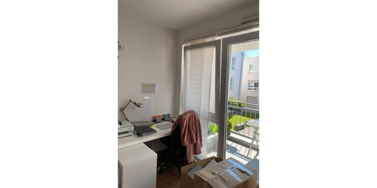 Etagenwohnung Trier Kürenz - 1 Zimmer, 27 m&sup2;, 600&euro; | Angebot:26547866