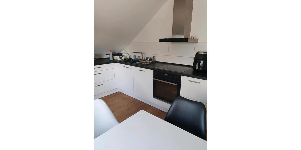 Wohnen auf Zeit Ludwigsburg Eglosheim - 4 Zimmer, 80 m&sup2;, 650&euro; | Angebot:26165351