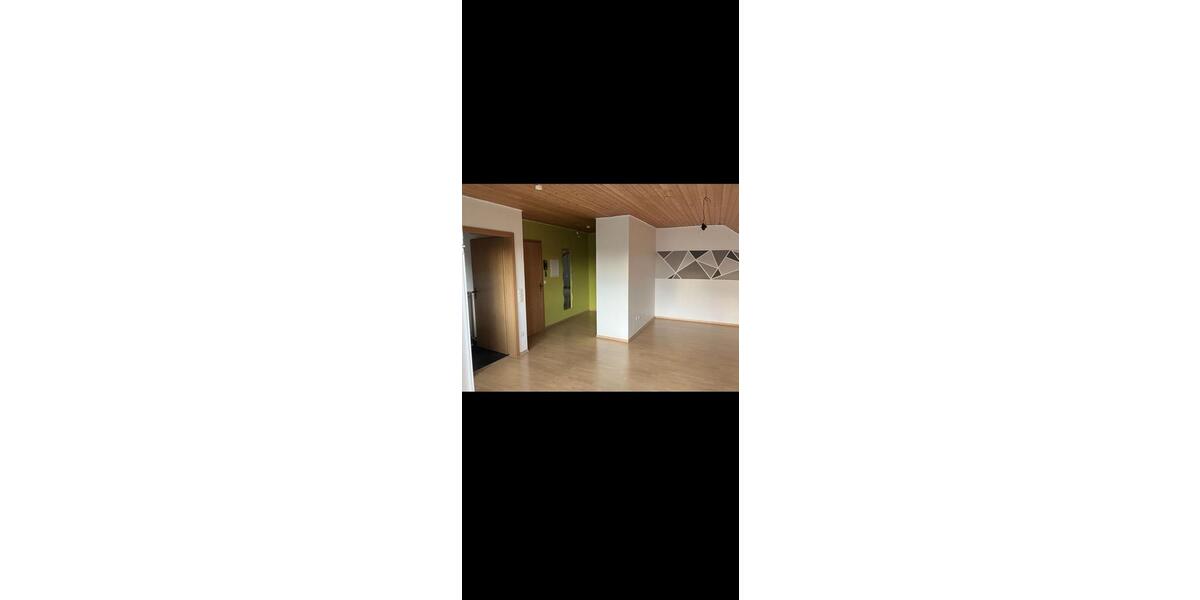 Dachgeschoßwohnung Aalen Ebnat - 3 Zimmer, 60 m&sup2;, 690&euro; | Angebot:26434511