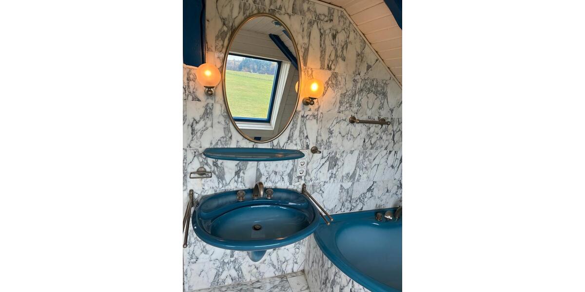 Dachgeschoßwohnung Trier West-Pallien - 1 Zimmer, 120 m&sup2;, 1.200&euro; | Angebot:24442350