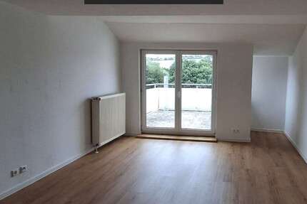 Wohnung Gera Alt-Taubenpreskeln - 3 Zimmer, 86 m&sup2;, 560&euro; | Angebot:27294723