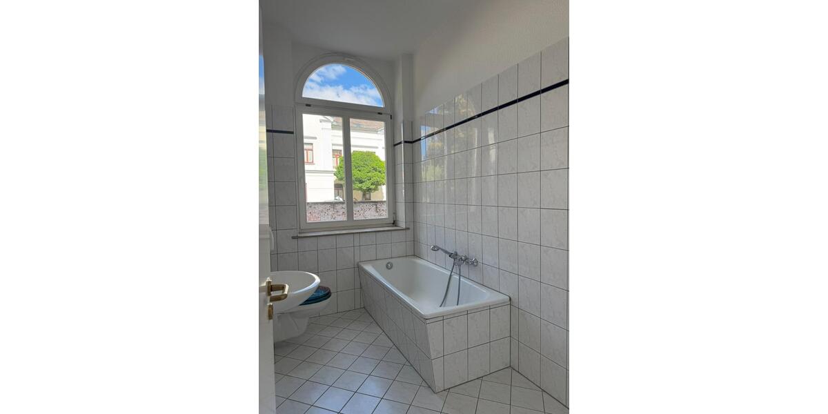 Erdgeschoßwohnung Reichenbach im Vogtland - 2 Zimmer, 55 m&sup2;, 300&euro; | Angebot:24184565