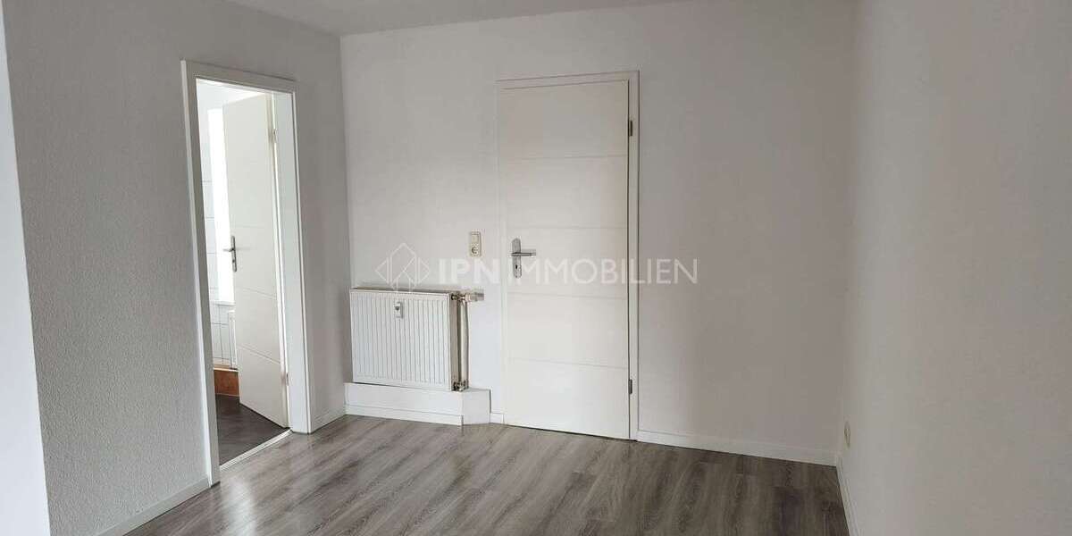 Etagenwohnung Güstrow - 2 Zimmer, 44 m&sup2;, 440&euro; | Angebot:26914897