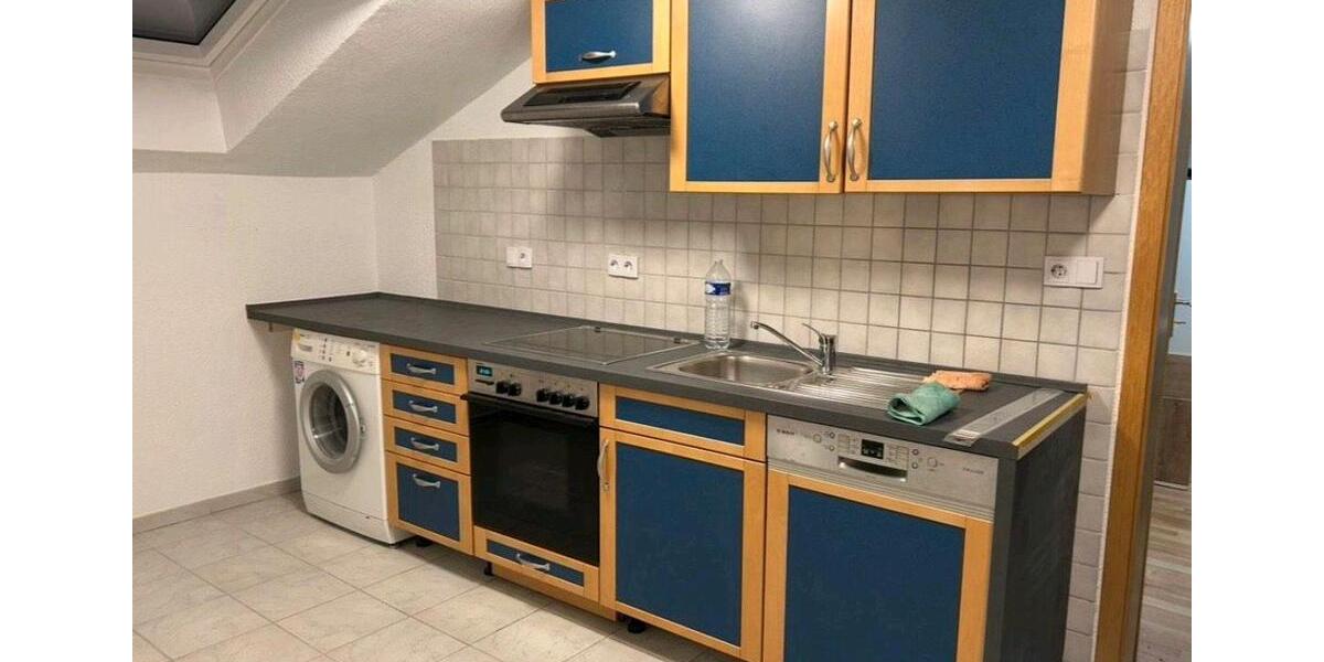Dachgeschoßwohnung Reichenbach an der Fils - 2.5 Zimmer, 55 m&sup2;, 800&euro; | Angebot:25175341