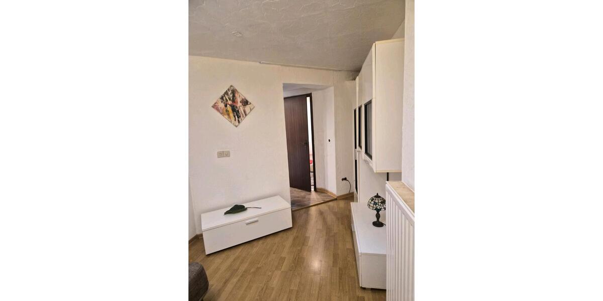 Hochparterre Neunkirchen - 1 Zimmer, 30 m&sup2;, 500&euro; | Angebot:26586694