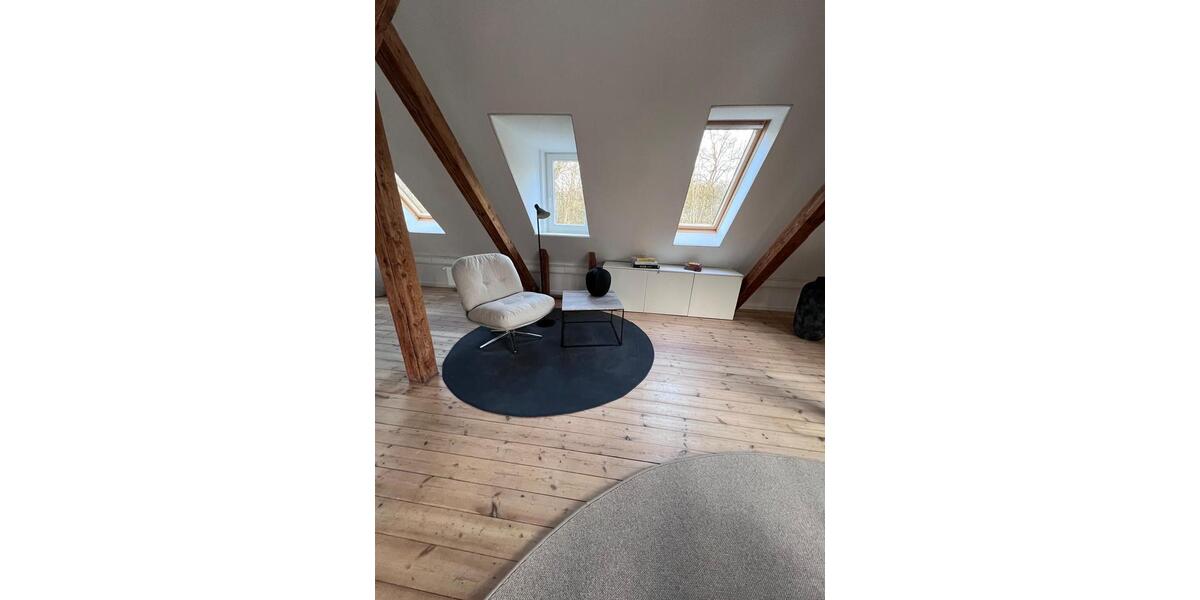 Dachgeschoßwohnung Altenholz - 3.5 Zimmer, 110 m&sup2;, 1.950&euro; | Angebot:24794917