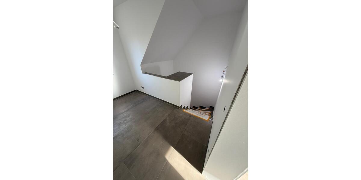 Dachgeschoßwohnung Borken - 3 Zimmer, 88 m&sup2;, 1.100&euro; | Angebot:24975288