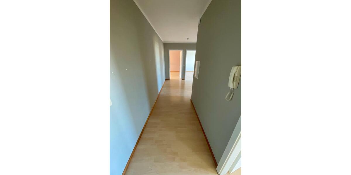 Etagenwohnung Langenhagen - 3 Zimmer, 84 m&sup2;, 807&euro; | Angebot:26599585