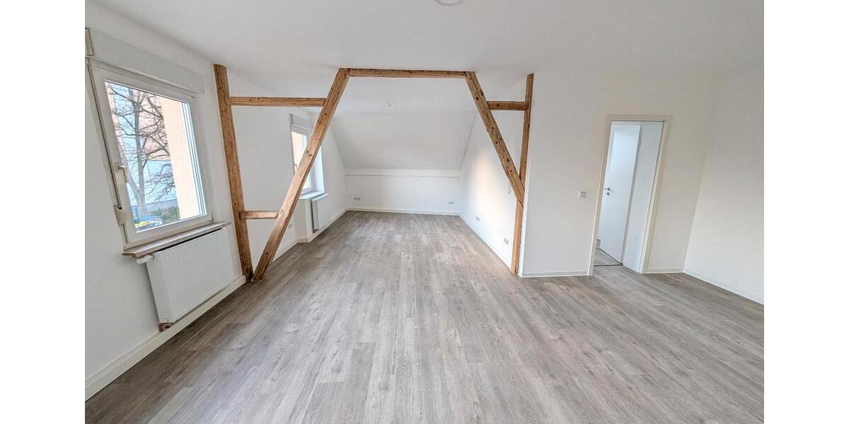 neu sanierte helle 5-R Wohnung - gemütlich mit Balken 5 zimmer