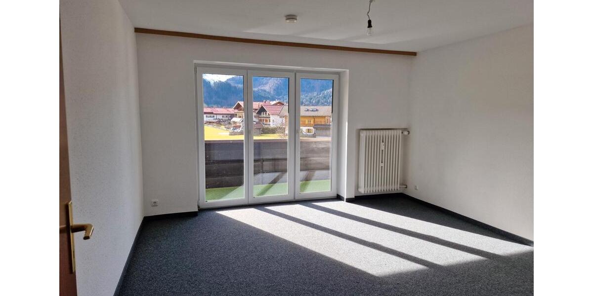 Etagenwohnung Oberstdorf - 3.5 Zimmer, 90 m&sup2;, 1.350&euro; | Angebot:26505543