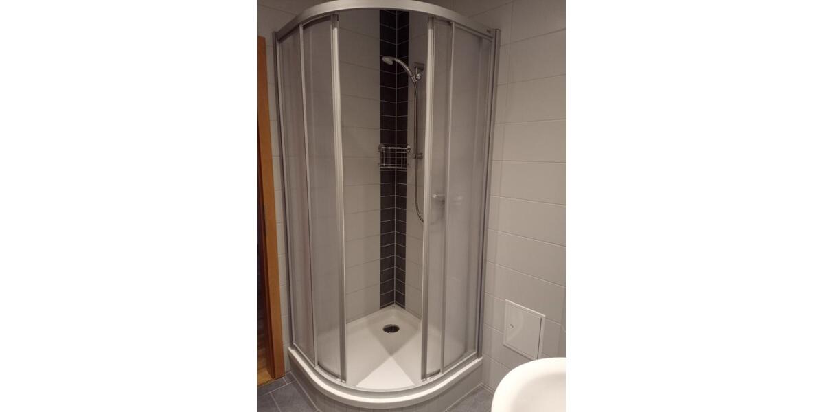 Etagenwohnung Waldheim - 2 Zimmer, 74 m&sup2;, 387&euro; | Angebot:25447486