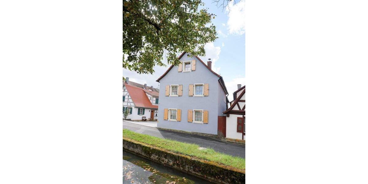Einfamilienhaus Eggolsheim - 4 Zimmer, 111 m&sup2;, 1.250&euro; | Angebot:25246014