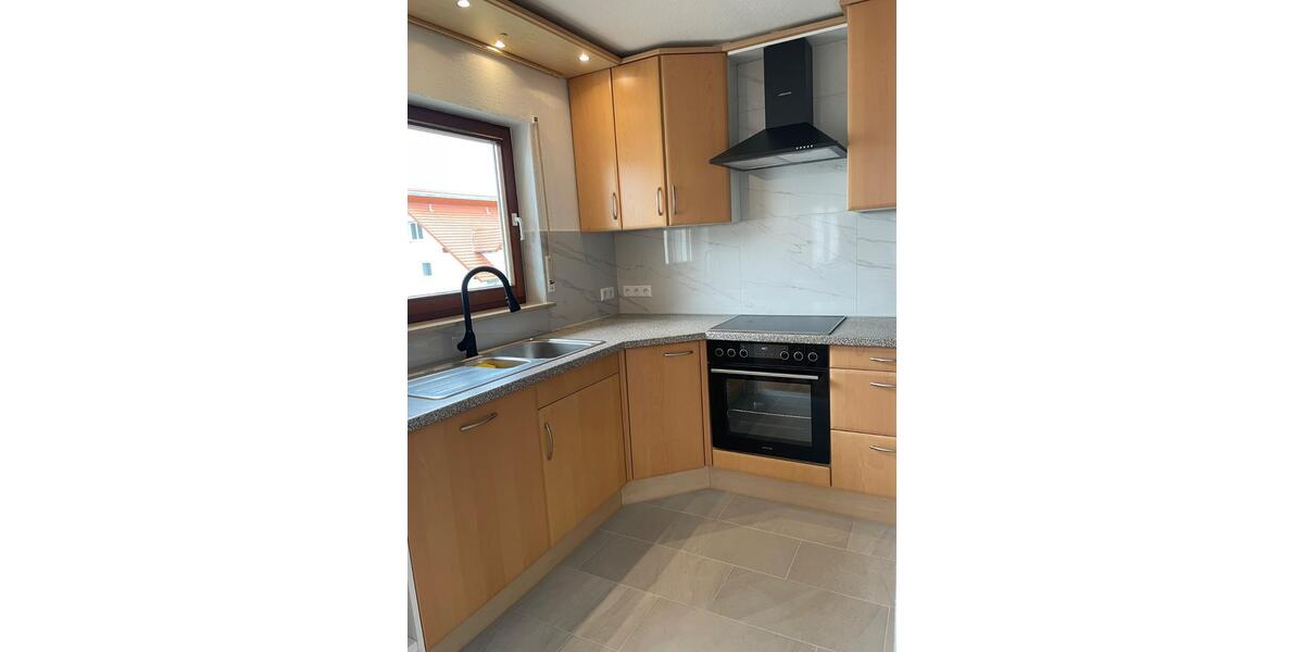Etagenwohnung Künzelsau - 3 Zimmer, 83 m&sup2;, 770&euro; | Angebot:26444708