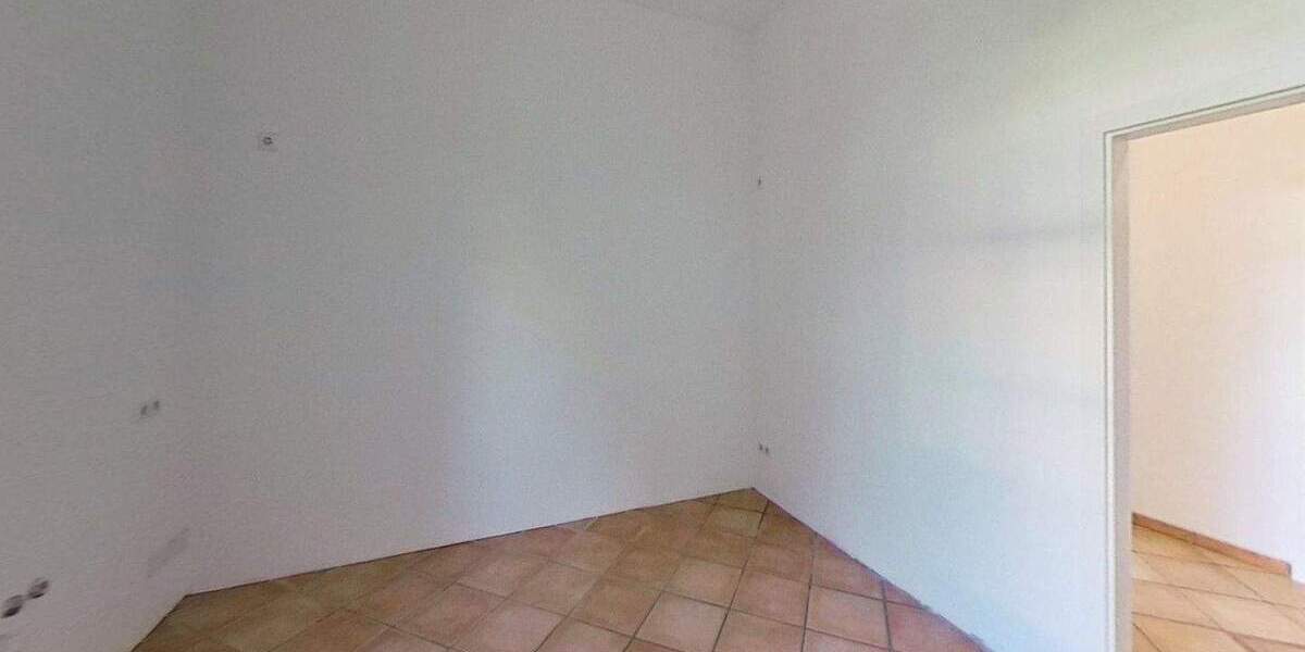 Etagenwohnung Donaueschingen - 7 Zimmer, 312 m&sup2;, 2.190&euro; | Angebot:25114620