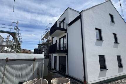Wohnung Troisdorf-Bergheim Bergheim - 3 Zimmer, 92 m&sup2;, 1.675&euro; | Angebot:26994475