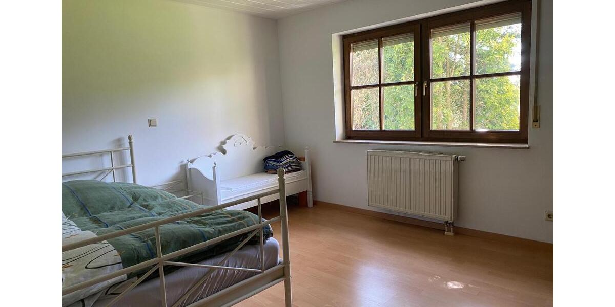 Etagenwohnung Niedernhall - 4 Zimmer, 120 m&sup2;, 500&euro; | Angebot:24737965