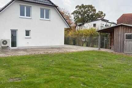 Haus Dierhagen - 5 Zimmer, 155 m&sup2;, 1.800&euro; | Angebot:23473928