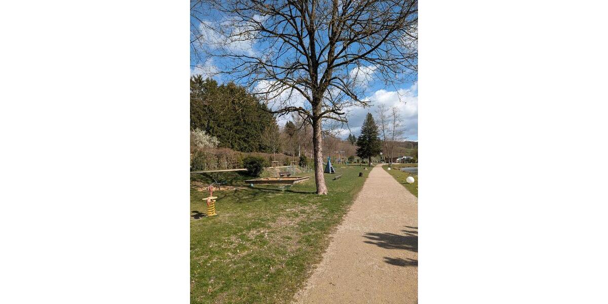 Etagenwohnung Schmallenberg - 3 Zimmer, 89 m&sup2;, 690&euro; | Angebot:26592536