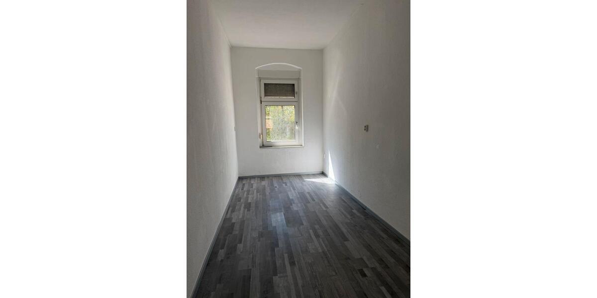 Erdgeschoßwohnung Güsten - 3 Zimmer, 67 m&sup2;, 450&euro; | Angebot:26416335
