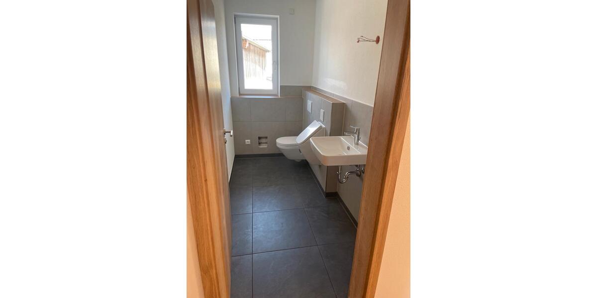 Dachgeschoßwohnung Kammlach - 4 Zimmer, 103 m&sup2;, 1.300&euro; | Angebot:24750852