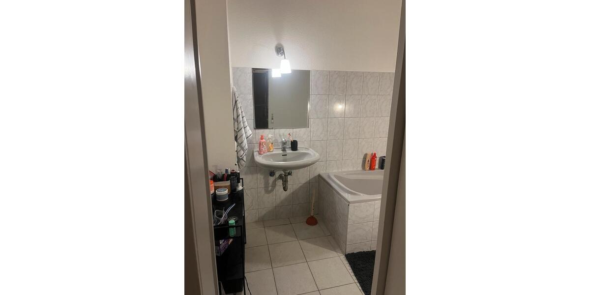 Erdgeschoßwohnung Ilmenau - 3 Zimmer, 72 m&sup2;, 281&euro; | Angebot:25789908