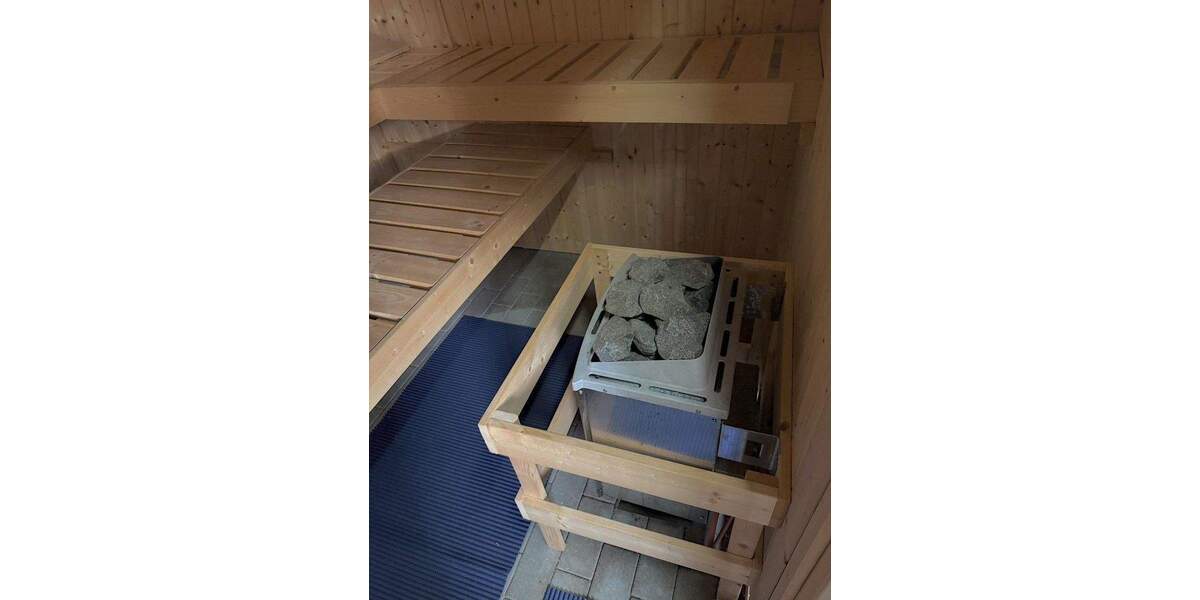 Einfamilienhaus Kröslin - 6 Zimmer, 220 m&sup2;, 1.990&euro; | Angebot:24671910