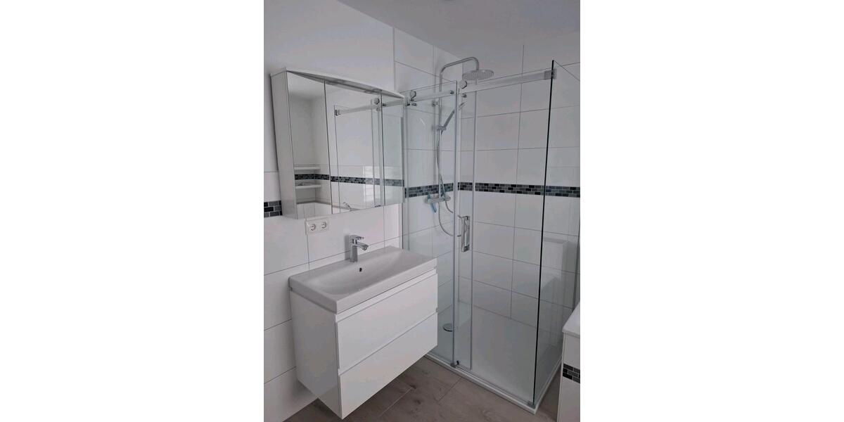 Erdgeschoßwohnung Borna - 3 Zimmer, 110 m&sup2;, 1.200&euro; | Angebot:24680886