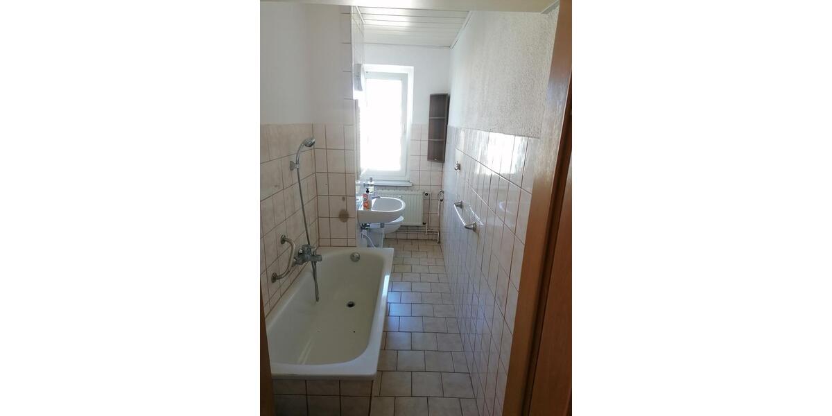 Etagenwohnung Neukieritzsch - 2 Zimmer, 50 m&sup2;, 500&euro; | Angebot:24842379