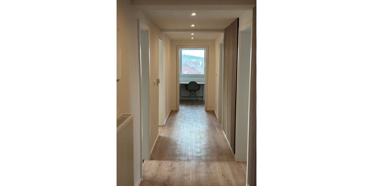 Wohnen auf Zeit Metzingen - 1 Zimmer, 10 m&sup2;, 599&euro; | Angebot:24463142