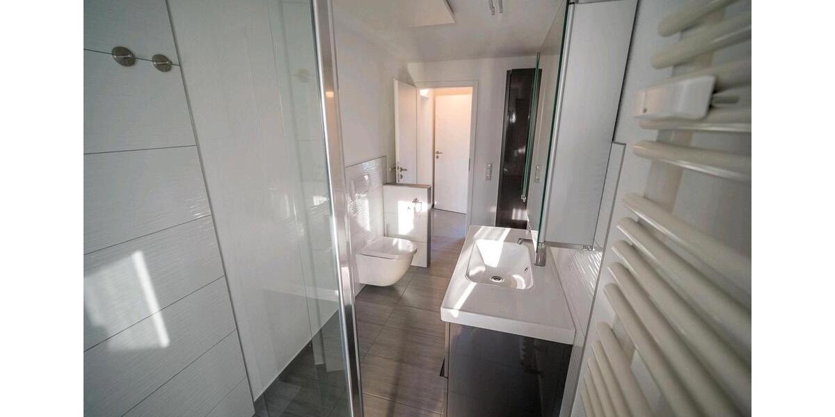 Erdgeschoßwohnung Hünfeld - 4 Zimmer, 120 m&sup2;, 660&euro; | Angebot:25054313