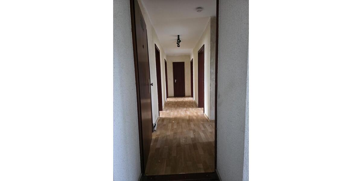 Etagenwohnung Euskirchen - 4 Zimmer, 80 m&sup2;, 1.550&euro; | Angebot:24981051