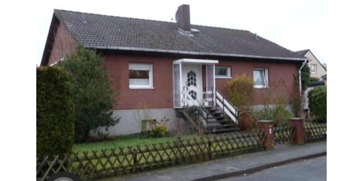 Exklusive, möblierte Erdgeschosswohnung mit Terrasse und Garten 4 zimmer