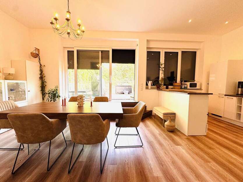Wohnung zum Mieten in Solingen 1.150 € 87 m²
