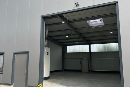 Halle Kleingewerbe Lager Logistik – Industriegebiet Rommerskirchen ca. 220 qm zimmer