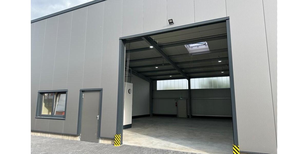 Halle Kleingewerbe Lager Logistik – Industriegebiet Rommerskirchen ca. 220 qm zimmer