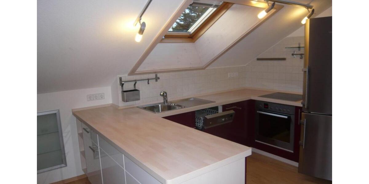 Dachgeschoßwohnung Freudenstadt - 2 Zimmer, 35 m&sup2;, 390&euro; | Angebot:25942990