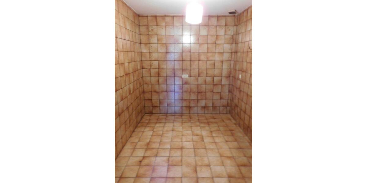 Dachgeschoßwohnung Wagenfeld - 6 Zimmer, 180 m&sup2;, 1.050&euro; | Angebot:24612960