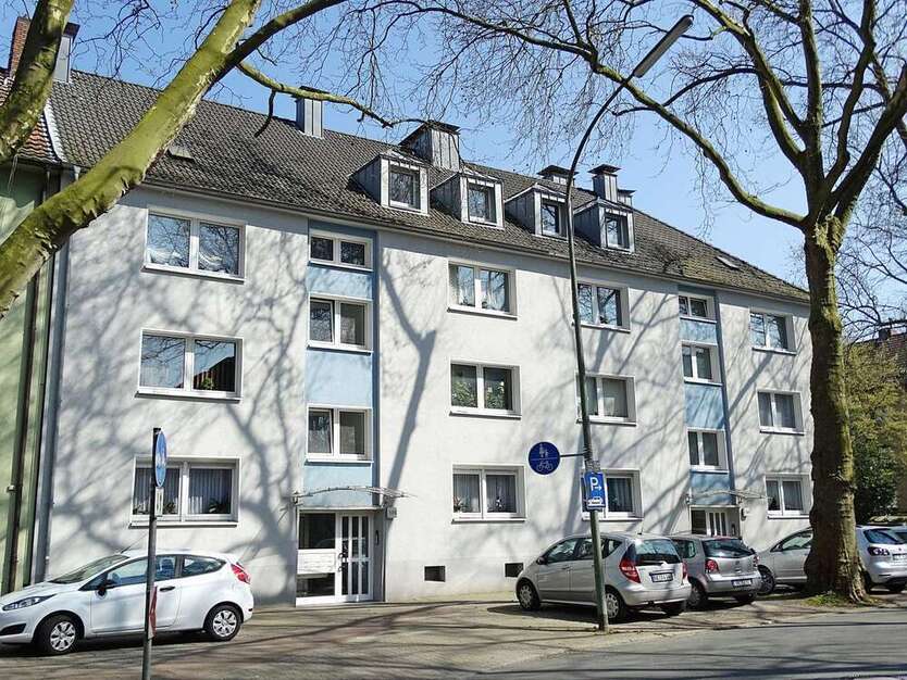 Wohnung zum Mieten in Gelsenkirchen 259,02 € 43.17 m²