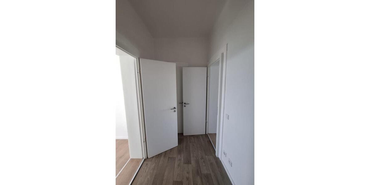 Etagenwohnung Großenhain - 4 Zimmer, 97 m&sup2;, 920&euro; | Angebot:26678298