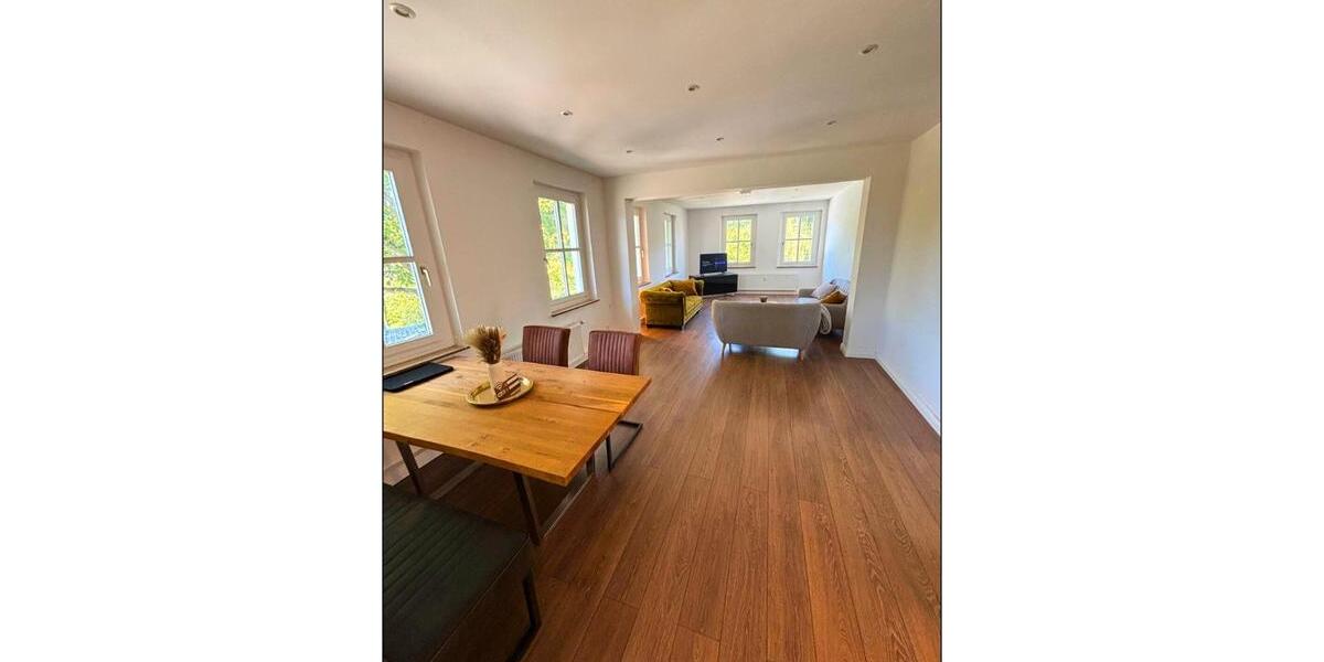 Einfamilienhaus Lingen (Ems) Damaschke - 6 Zimmer, 245 m&sup2;, 2.600&euro; | Angebot:26030717